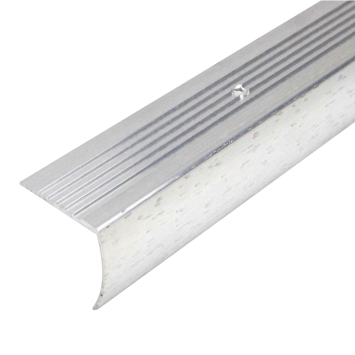 Moulure de nez de marche argent martelé, 1-1/8" x 6'
