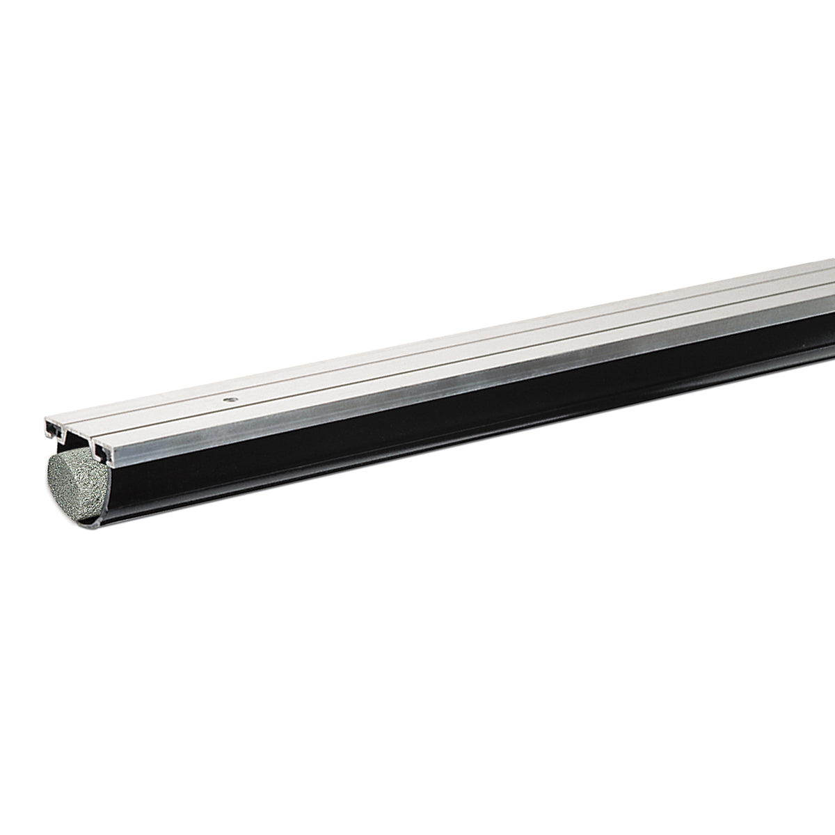 Bas de porte de garage en aluminium avec insertion en vinyle &amp; boudin mousse 1,625 po x 9 pi